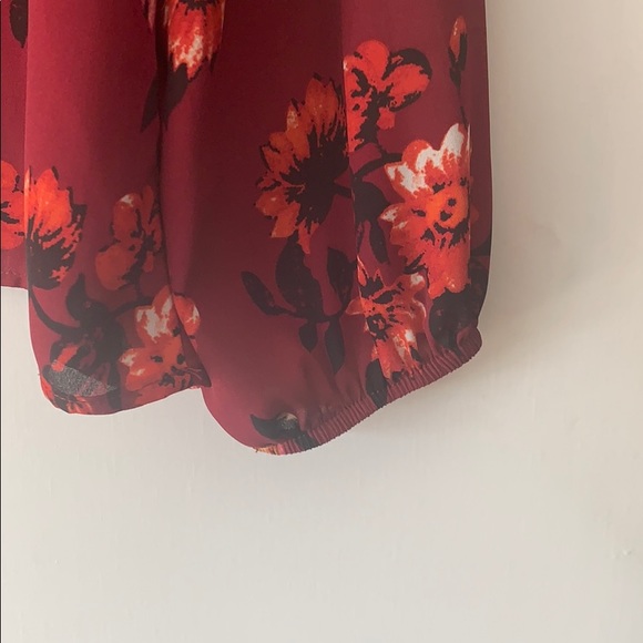 Top - Picture 4 of 5